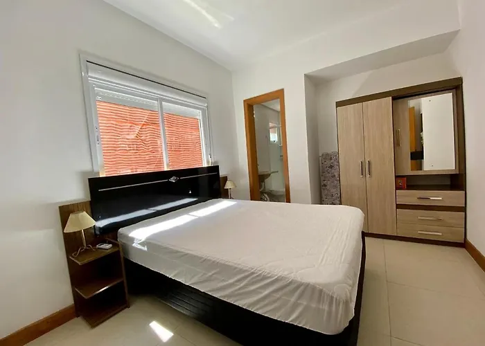 Apartamento Temporada Edificio Silviane Gomes